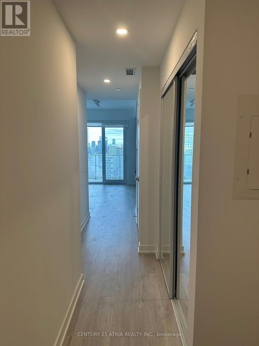 5501 - 88 Queen Street, Toronto, Ontario  M5C 0B6 - Photo 7 - C12524872