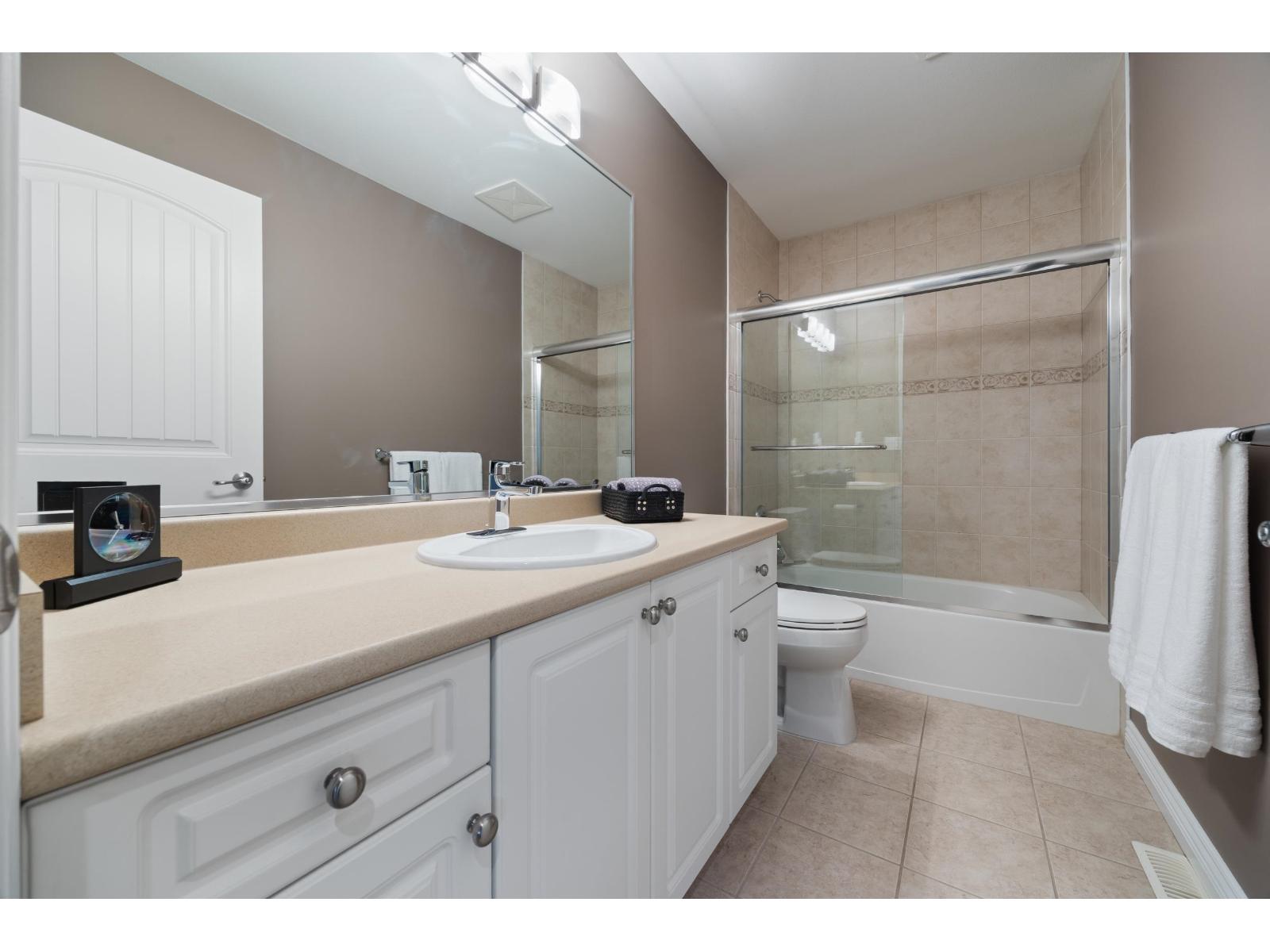 16478 59a Avenue, Surrey, British Columbia  V3S 6M6 - Photo 34 - R3069606