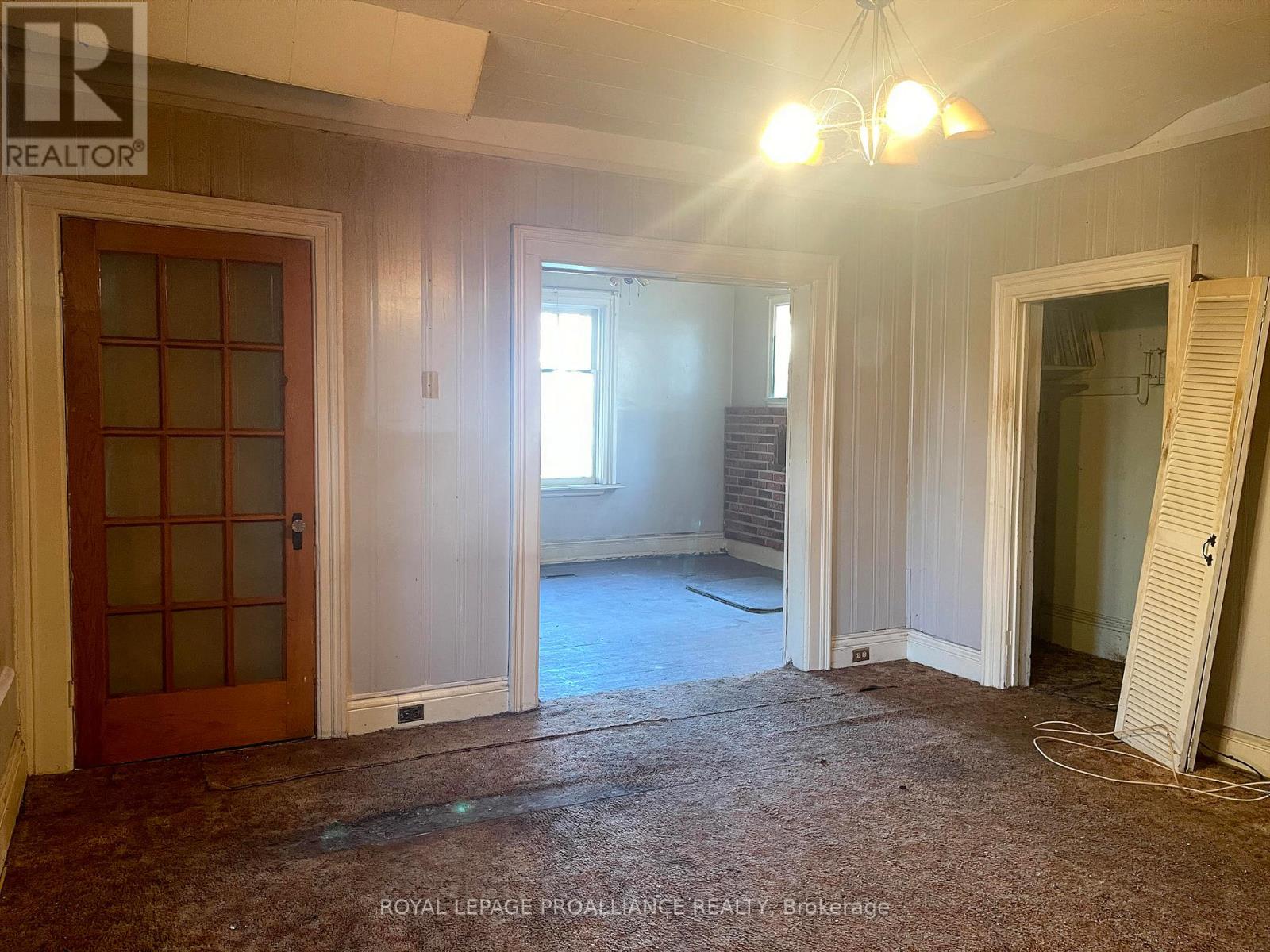 633 Rogers Street, Peterborough, Ontario  K9H 1X9 - Photo 11 - X12572474