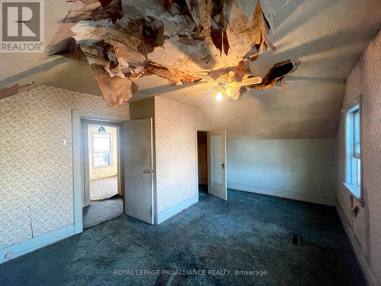 633 Rogers Street, Peterborough, Ontario  K9H 1X9 - Photo 17 - X12572474