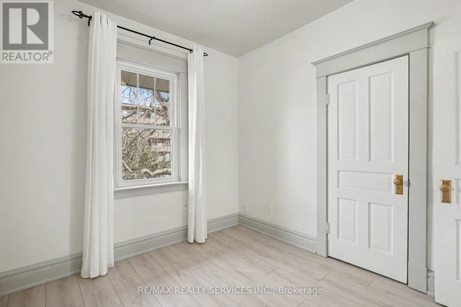 39 Fielden Avenue, Port Colborne, Ontario  L3K 4S8 - Photo 16 - X12572488