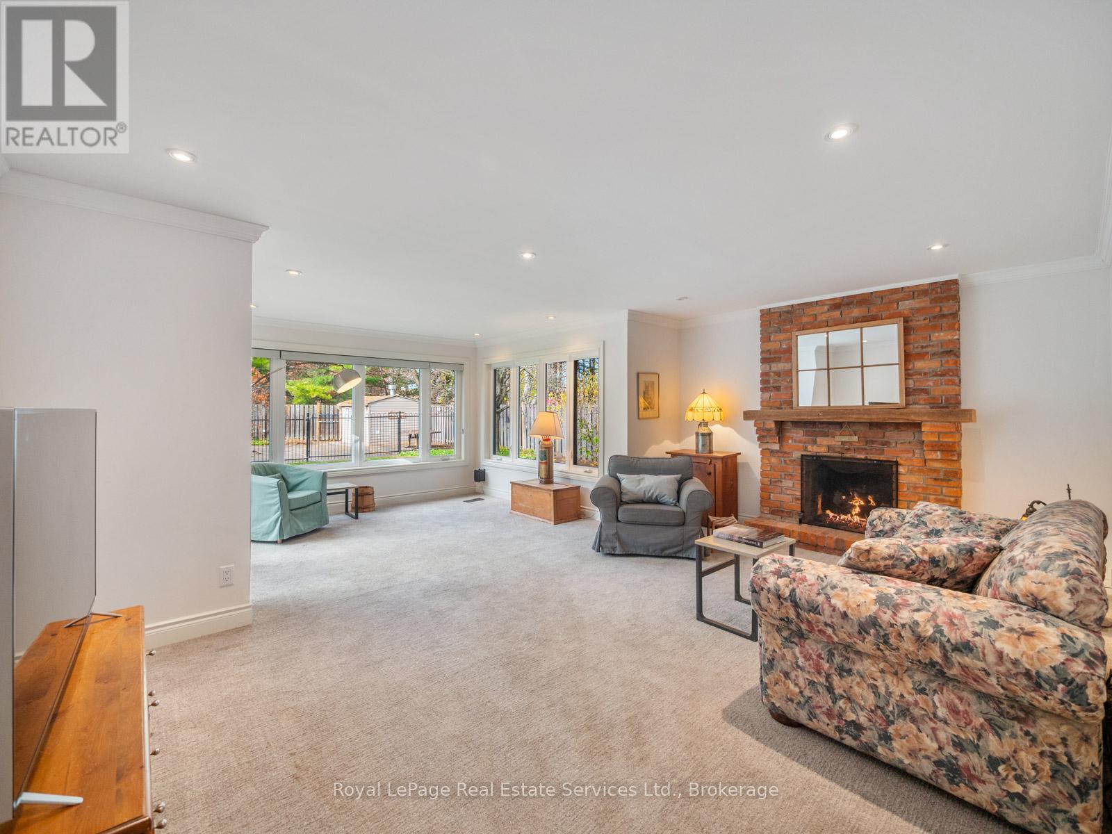 1463 Albion Avenue, Oakville, Ontario  L6J 5T3 - Photo 13 - W12572600