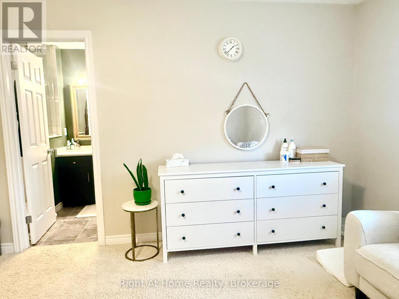 23 Mussen Street, Guelph, Ontario  K6H 5R6 - Photo 30 - X12572648