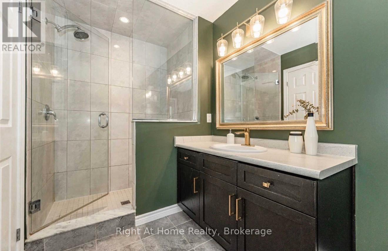 23 Mussen Street, Guelph, Ontario  K6H 5R6 - Photo 35 - X12572648