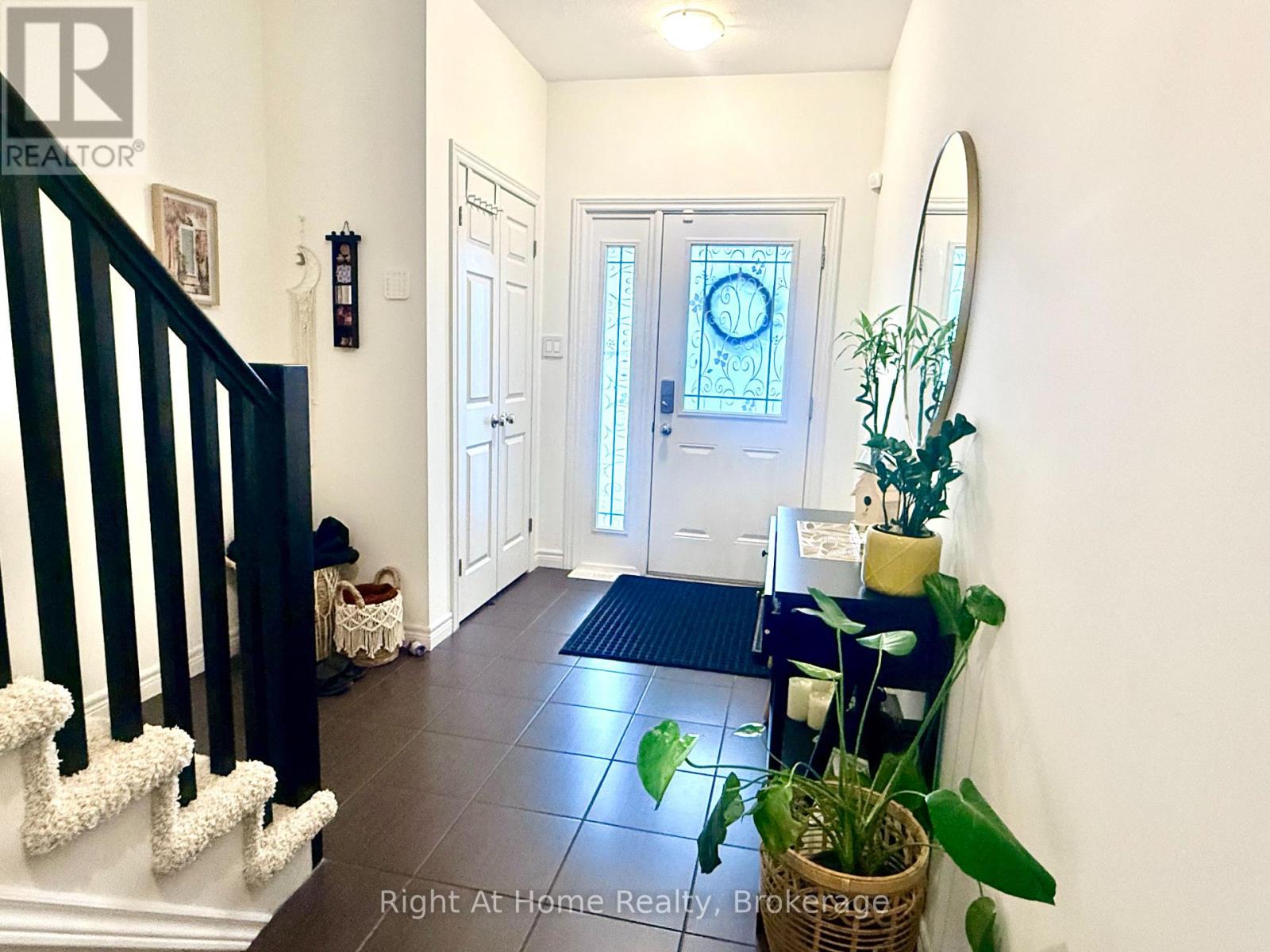 23 Mussen Street, Guelph, Ontario  K6H 5R6 - Photo 6 - X12572648