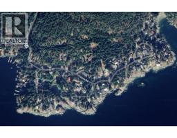 2394 TRUMAN ROAD, Halfmoon Bay, British Columbia