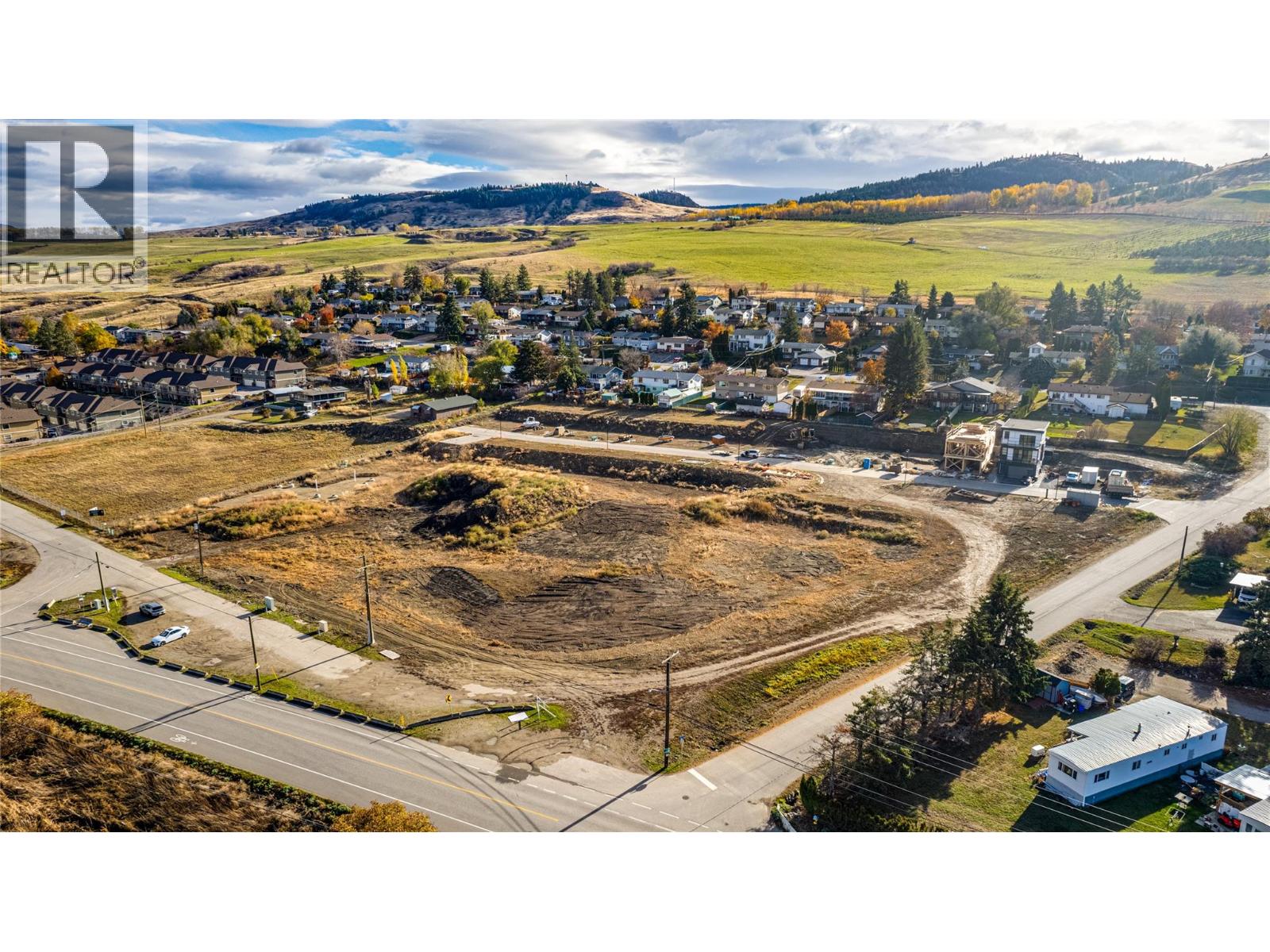 6758 Okanagan Avenue, Vernon, British Columbia  V1H 1M2 - Photo 9 - 10369885