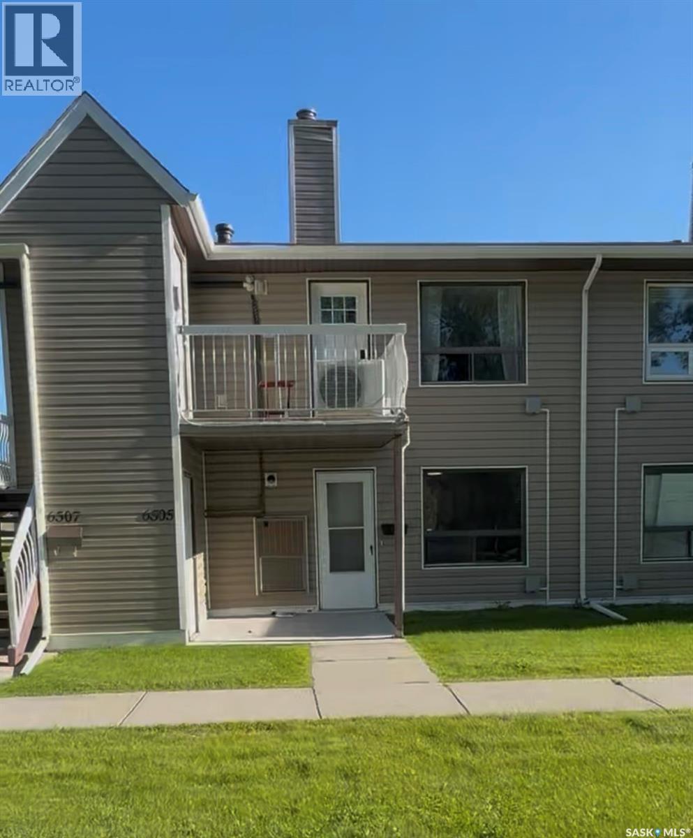 6505 Rochdale Boulevard, Regina, Saskatchewan  S4X 2Z1 - Photo 2 - SK024044
