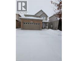 40 HOUGHTON Street, Cambridge, Ontario