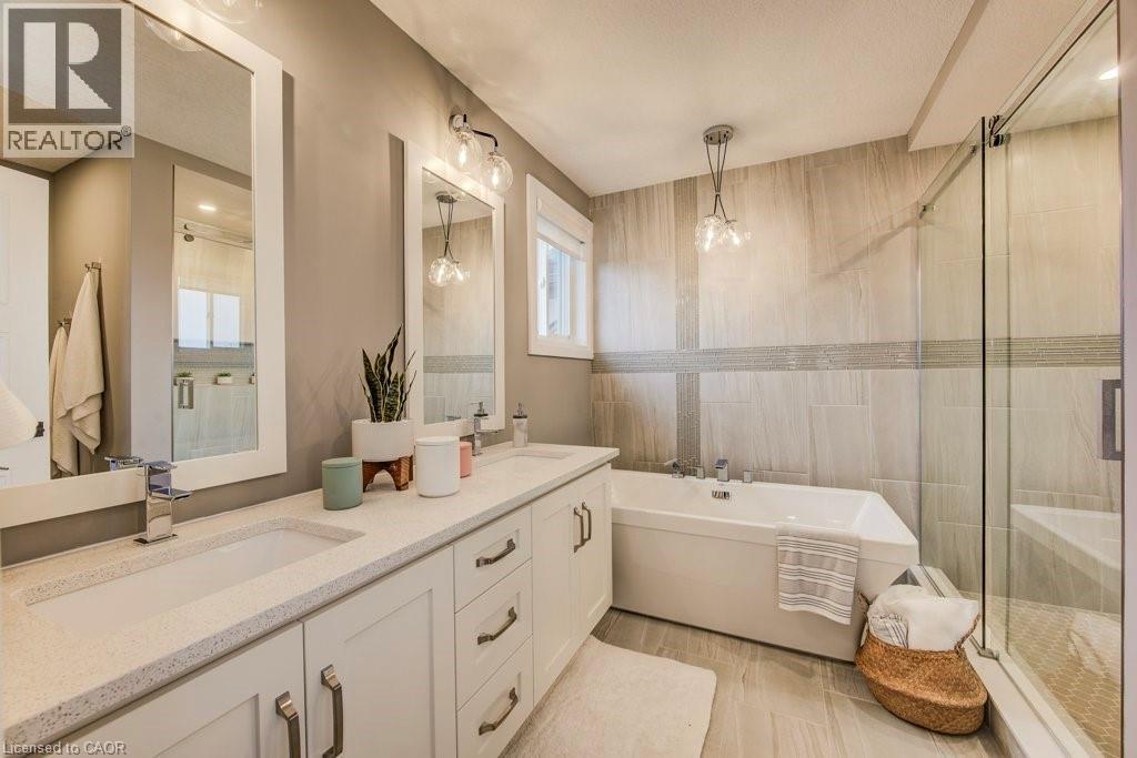 205 Applewood Street, Plattsville, Ontario  N0J 1S0 - Photo 35 - 40790115