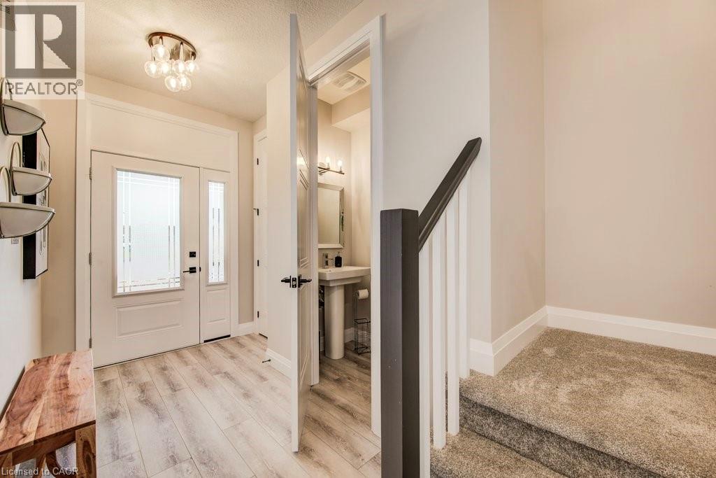 205 Applewood Street, Plattsville, Ontario  N0J 1S0 - Photo 5 - 40790115