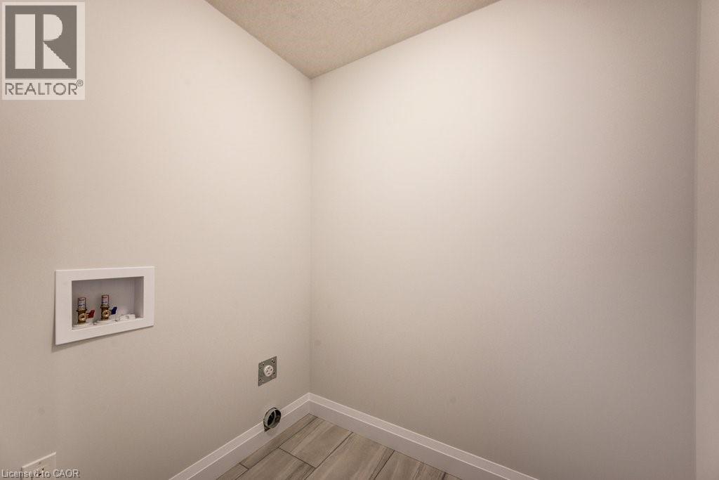 235 Applewood Street, Plattsville, Ontario  N0J 1S0 - Photo 38 - 40790104