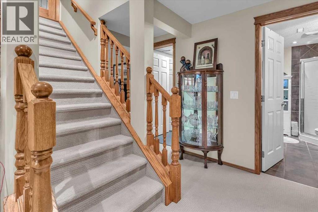 20 Tuscany Ridge Green Nw, Calgary, Alberta  T3L 2J4 - Photo 17 - A2265851