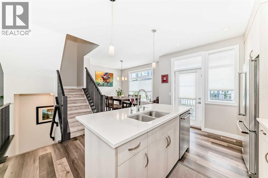 209 Wentworth Row Sw, Calgary, Alberta  T3H 1Y1 - Photo 2 - A2272319