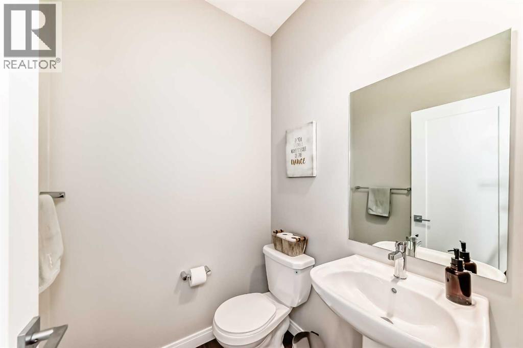 209 Wentworth Row Sw, Calgary, Alberta  T3H 1Y1 - Photo 8 - A2272319