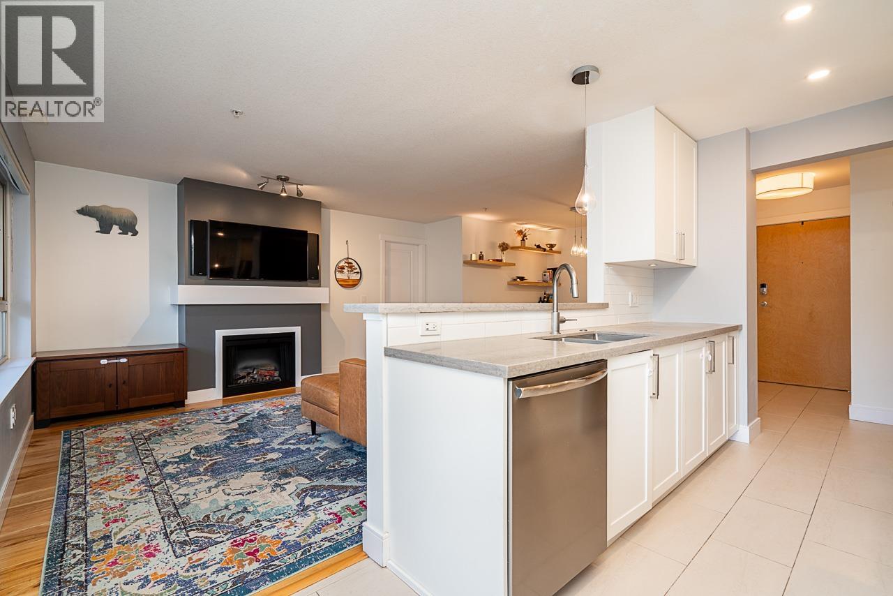 315 801 Klahanie Drive, Port Moody, British Columbia  V3H 5K4 - Photo 10 - R3069597