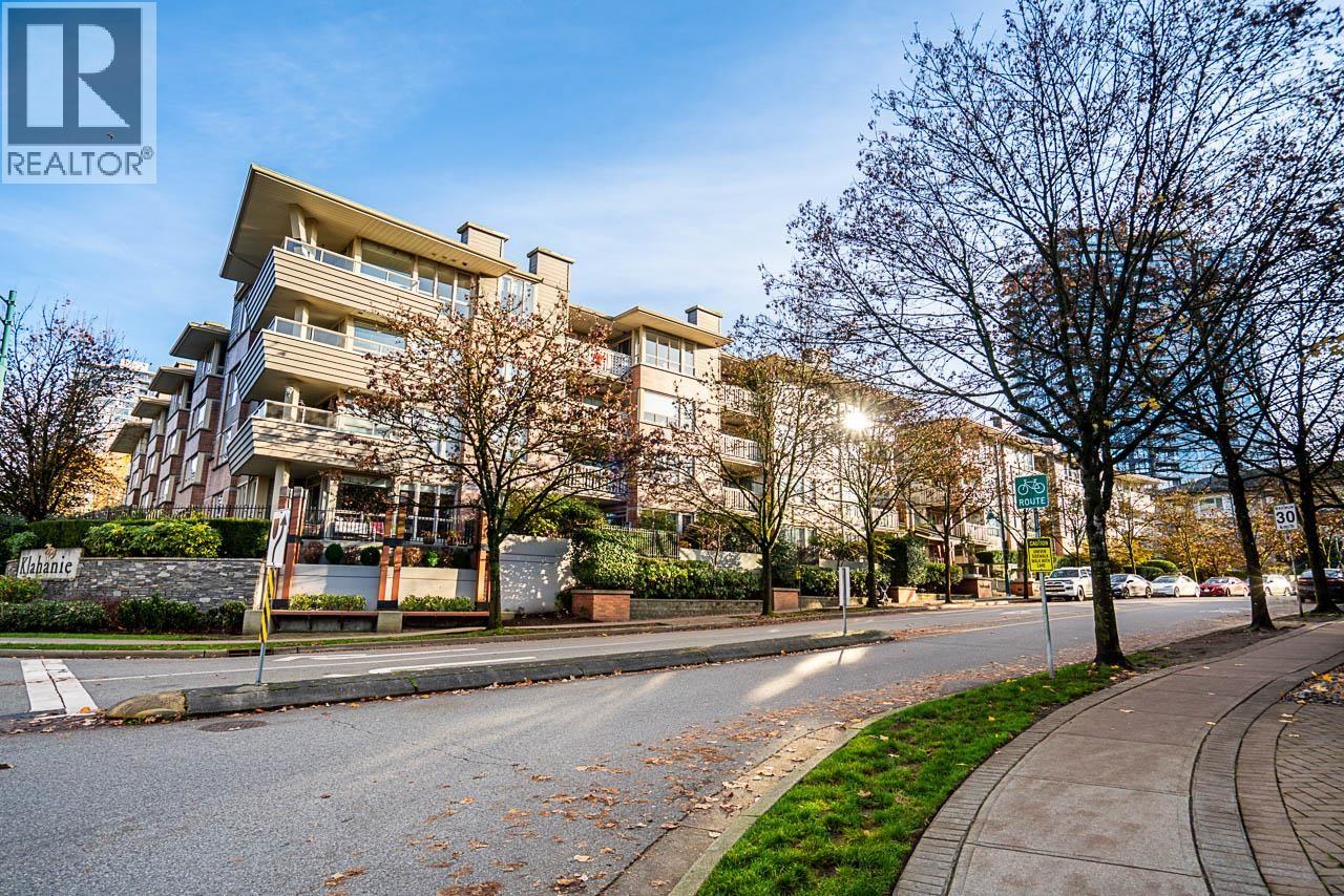 315 801 Klahanie Drive, Port Moody, British Columbia  V3H 5K4 - Photo 31 - R3069597