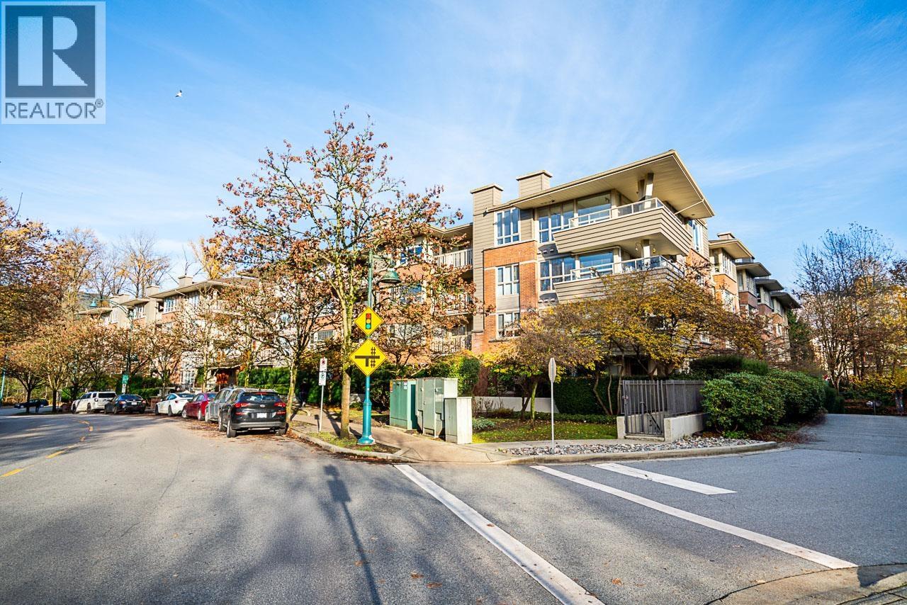 315 801 Klahanie Drive, Port Moody, British Columbia  V3H 5K4 - Photo 32 - R3069597