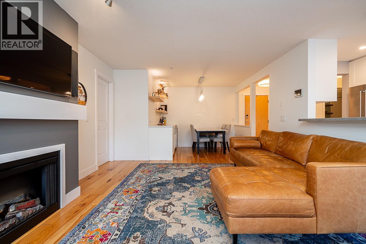 315 801 Klahanie Drive, Port Moody, British Columbia  V3H 5K4 - Photo 4 - R3069597