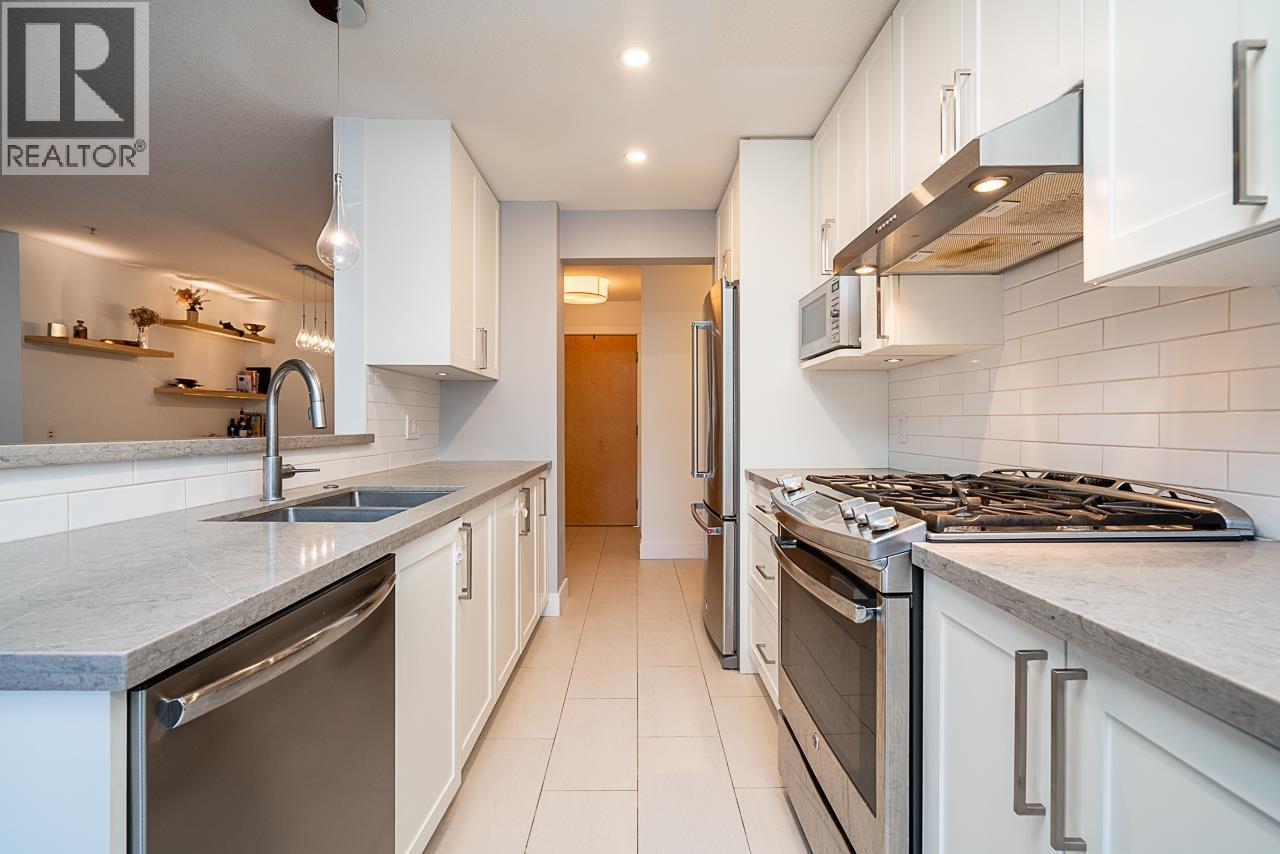 315 801 Klahanie Drive, Port Moody, British Columbia  V3H 5K4 - Photo 9 - R3069597