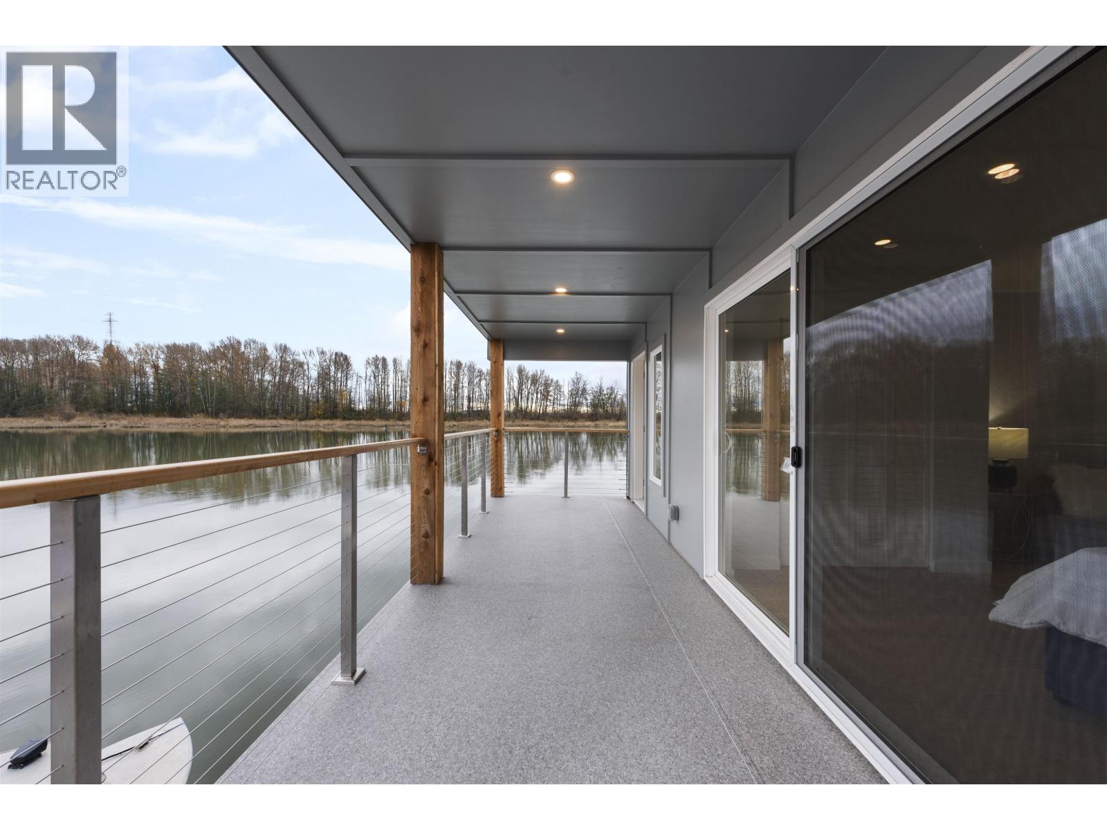 6911 Graybar Road, Richmond, British Columbia  V6H 1H3 - Photo 33 - R3069570