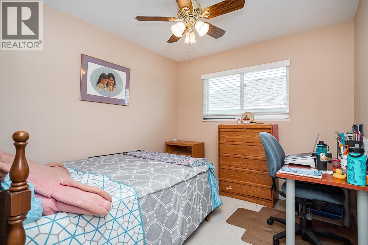 527 E Columbia Street, New Westminster, British Columbia  V3L 3X8 - Photo 17 - R3069600