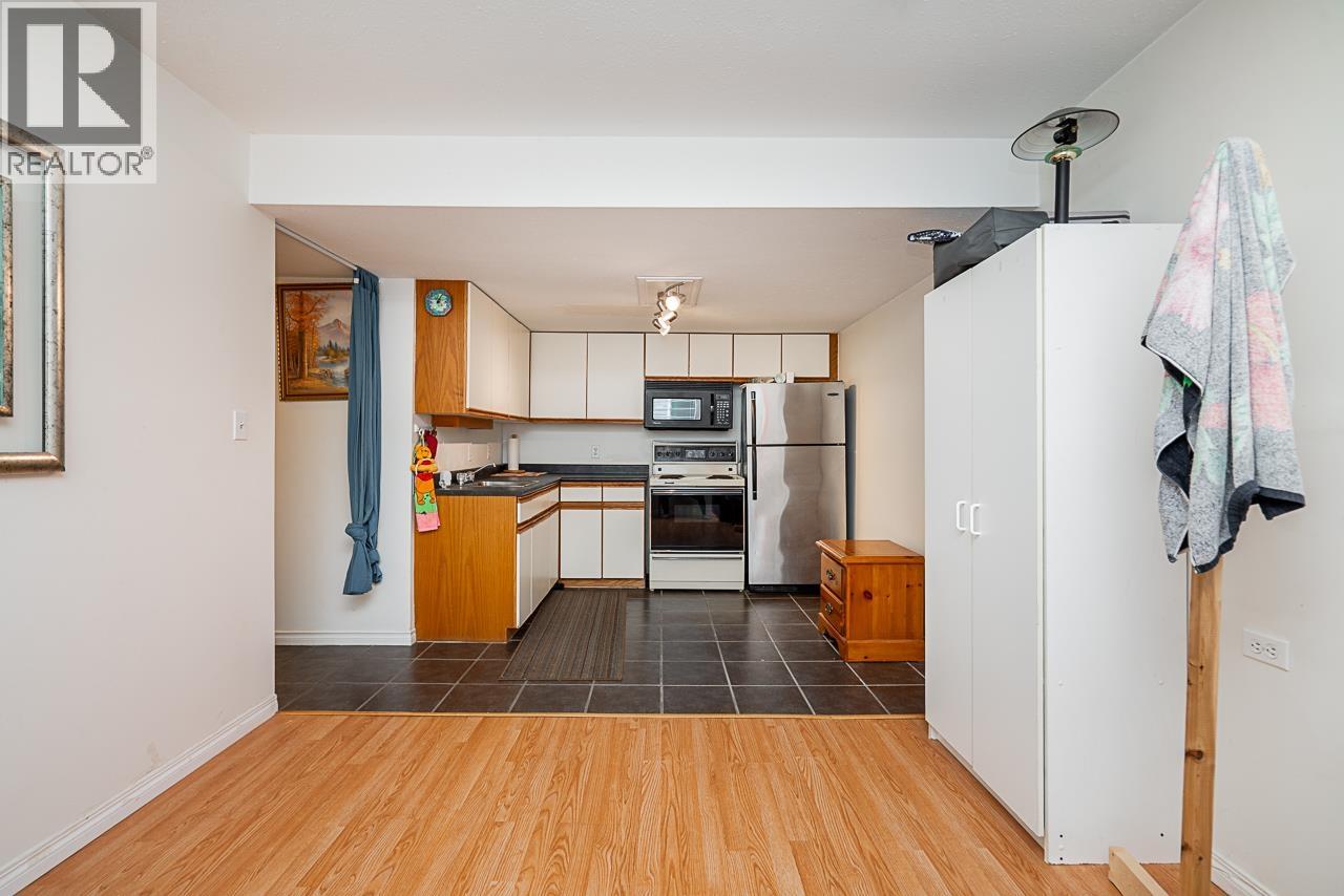 527 E Columbia Street, New Westminster, British Columbia  V3L 3X8 - Photo 26 - R3069600