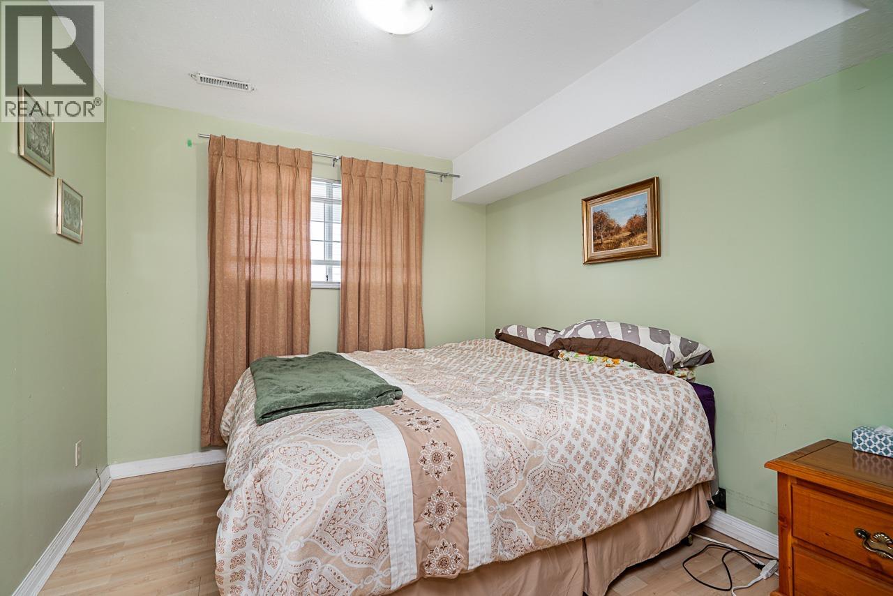 527 E Columbia Street, New Westminster, British Columbia  V3L 3X8 - Photo 27 - R3069600