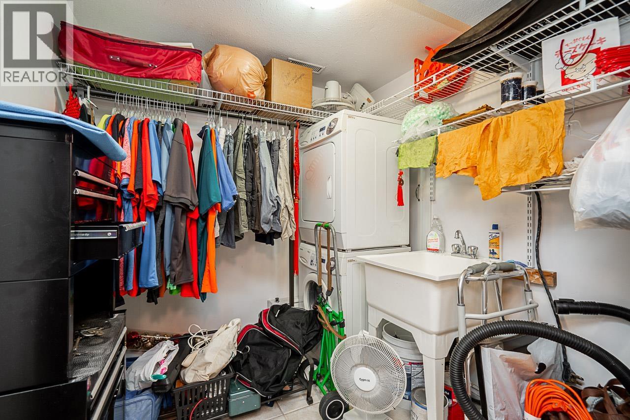 527 E Columbia Street, New Westminster, British Columbia  V3L 3X8 - Photo 30 - R3069600