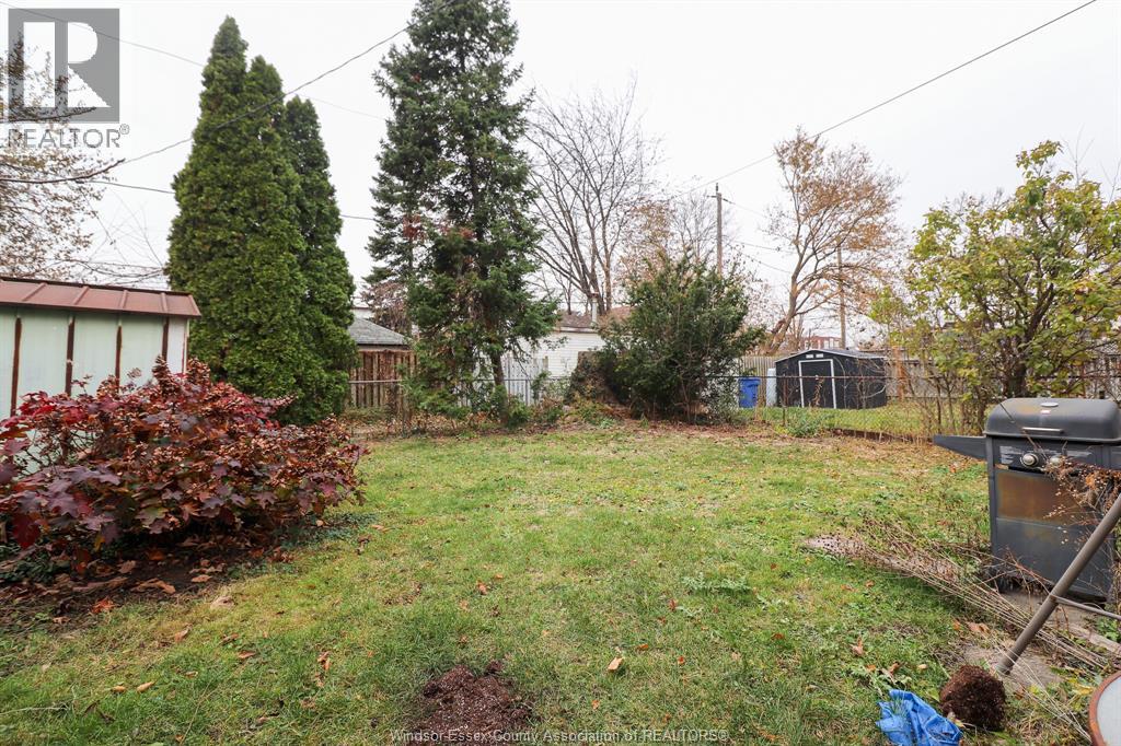 335 Mckay, Windsor, Ontario N9B 1Z5 - Photo 24 - 25029476