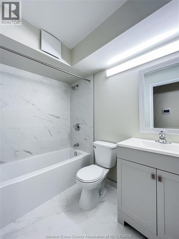 2136 Wyandotte Street West Unit# 21, Windsor, Ontario  N9B 1J9 - Photo 5 - 25029461