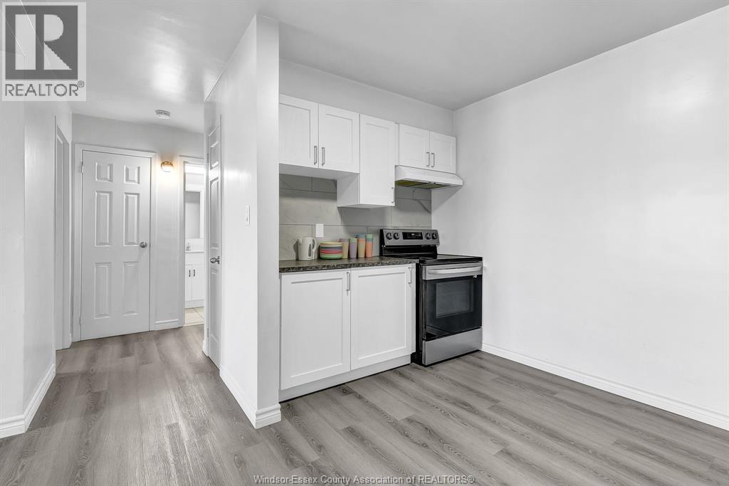 2136 Wyandotte Street West Unit# 32, Windsor, Ontario N9B 1J9 - Photo 10 - 25029459