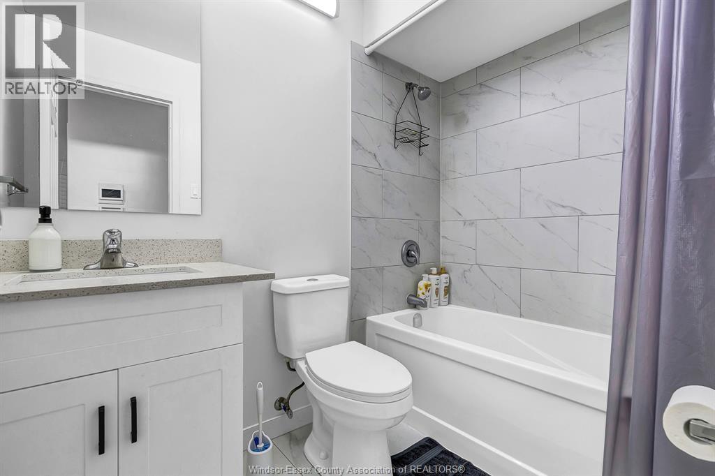 2136 Wyandotte Street West Unit# 32, Windsor, Ontario N9B 1J9 - Photo 18 - 25029459