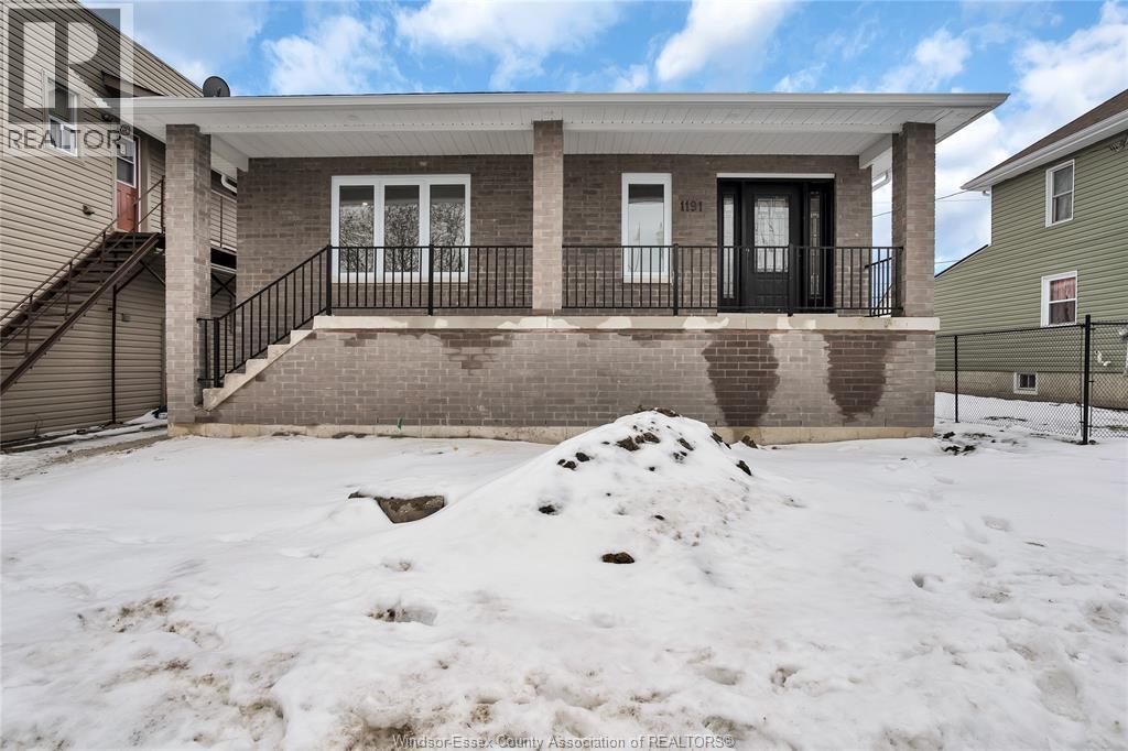 651-655 Stanley Unit# 1-4, Windsor, Ontario  N8X 3B2 - Photo 1 - 25029286