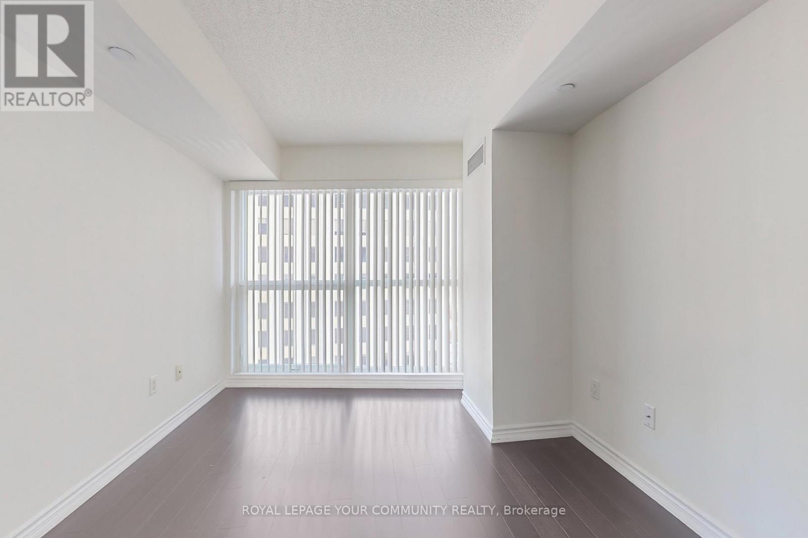 1003 - 386 Yonge Street, Toronto, Ontario  M5B 0A5 - Photo 16 - C12572696