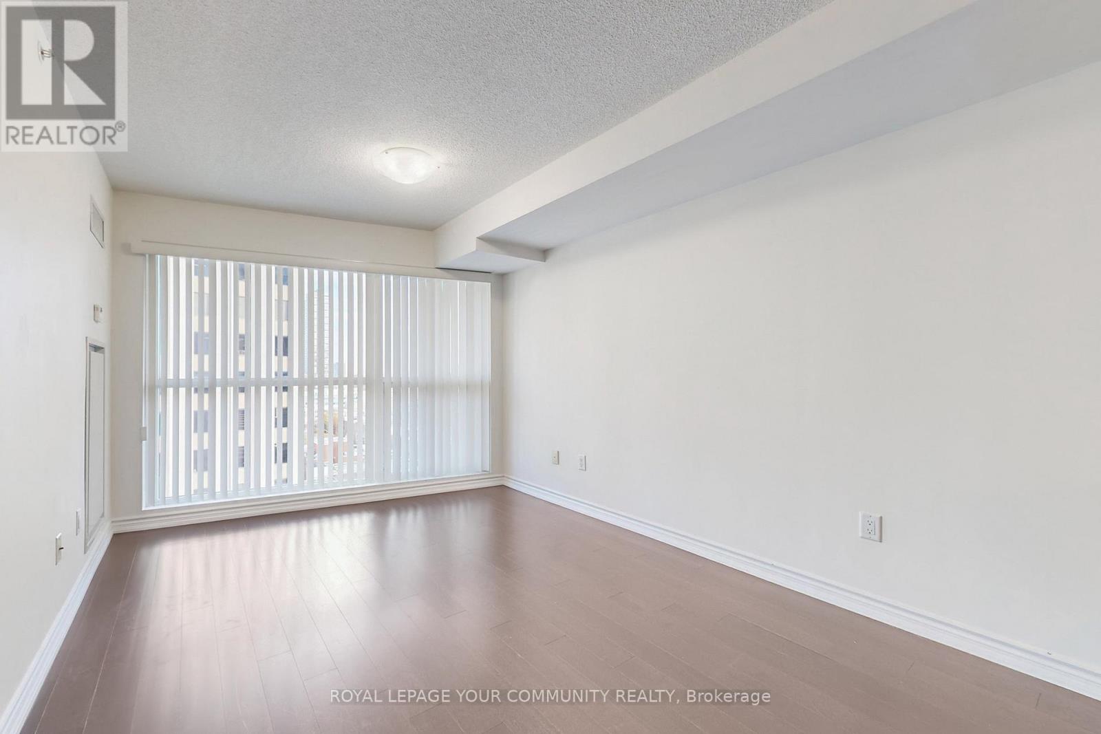 1003 - 386 Yonge Street, Toronto, Ontario  M5B 0A5 - Photo 3 - C12572696