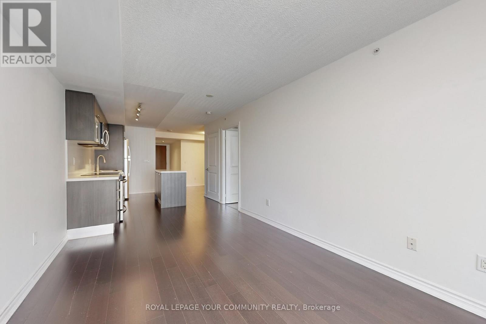 1003 - 386 Yonge Street, Toronto, Ontario  M5B 0A5 - Photo 5 - C12572696