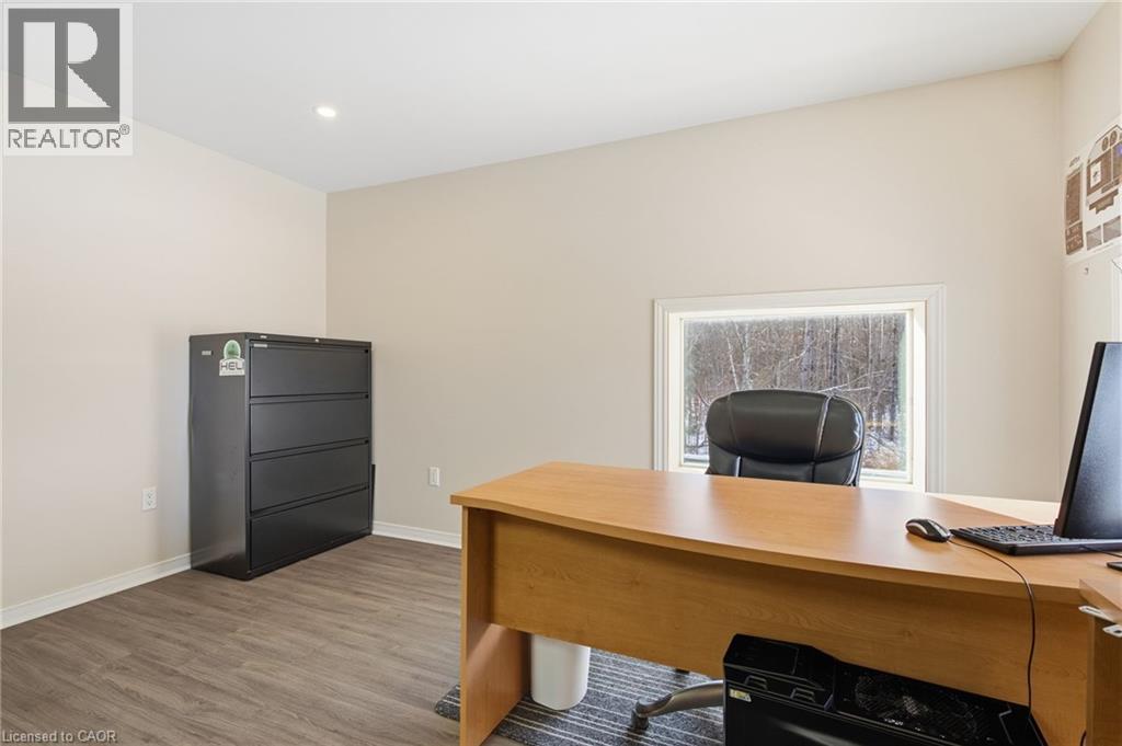 1255 Gravenhurst Parkway, Gravenhurst, Ontario  P1P 1R1 - Photo 34 - 40786481