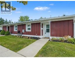 47 SZOLLOSY Circle, Hamilton, Ontario