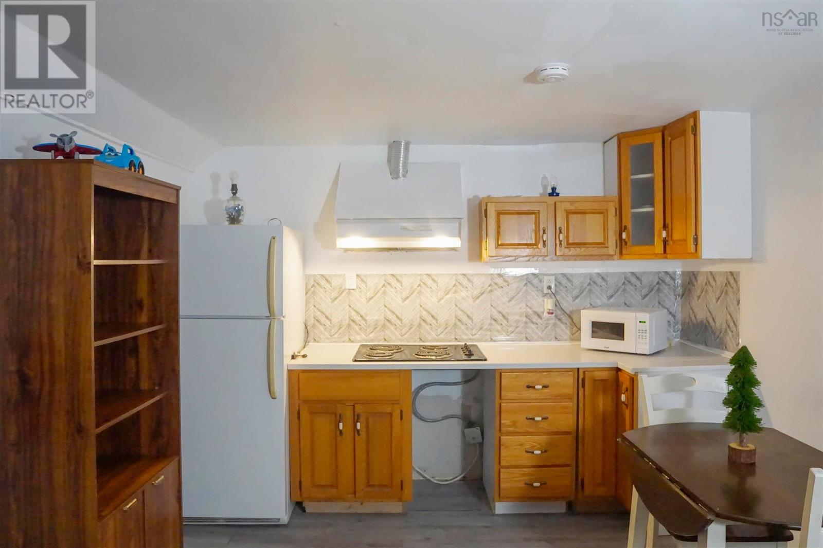 32 Common Street, Sydney, Nova Scotia  B1P 3L1 - Photo 20 - 202528477