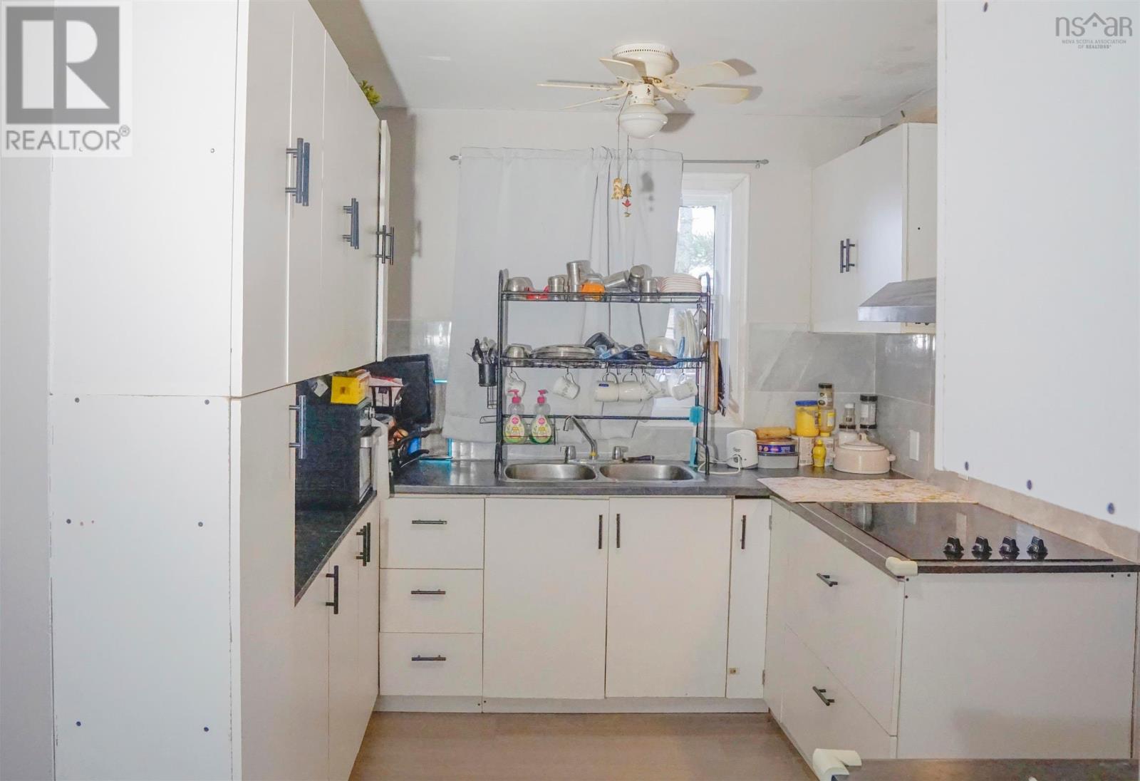 32 Common Street, Sydney, Nova Scotia  B1P 3L1 - Photo 7 - 202528477