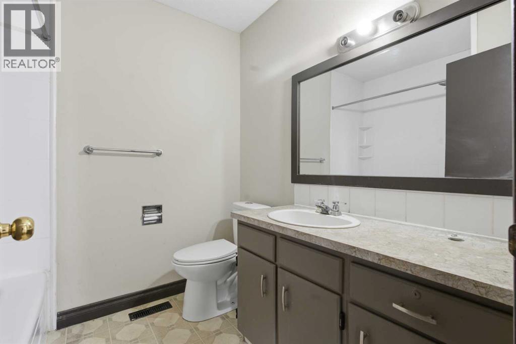 303 Pinestream Place Ne, Calgary, Alberta  T1Y 3A5 - Photo 21 - A2269441