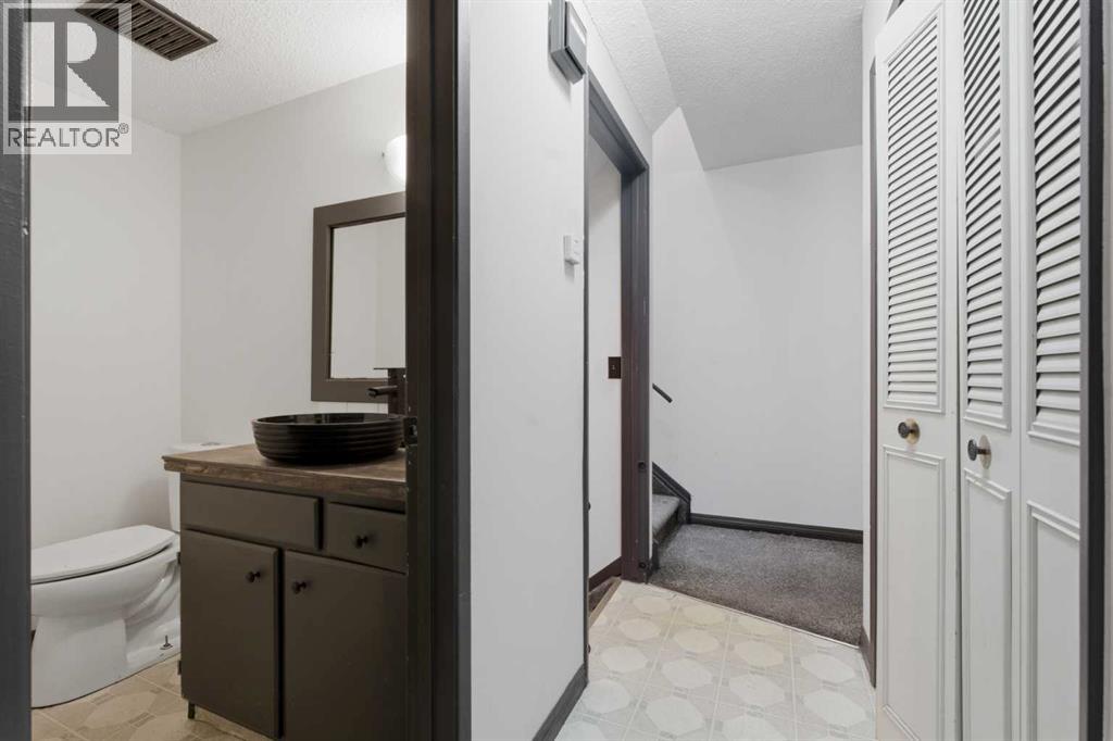 303 Pinestream Place Ne, Calgary, Alberta  T1Y 3A5 - Photo 13 - A2269441