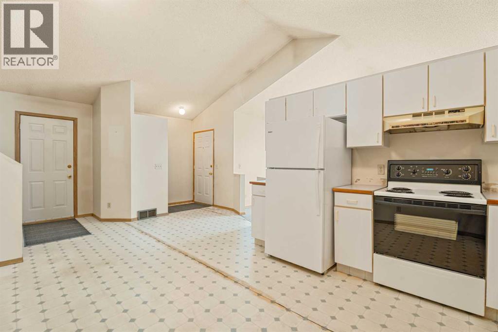 24 Martindale Boulevard Ne, Calgary, Alberta  T3J 3H3 - Photo 8 - A2271252