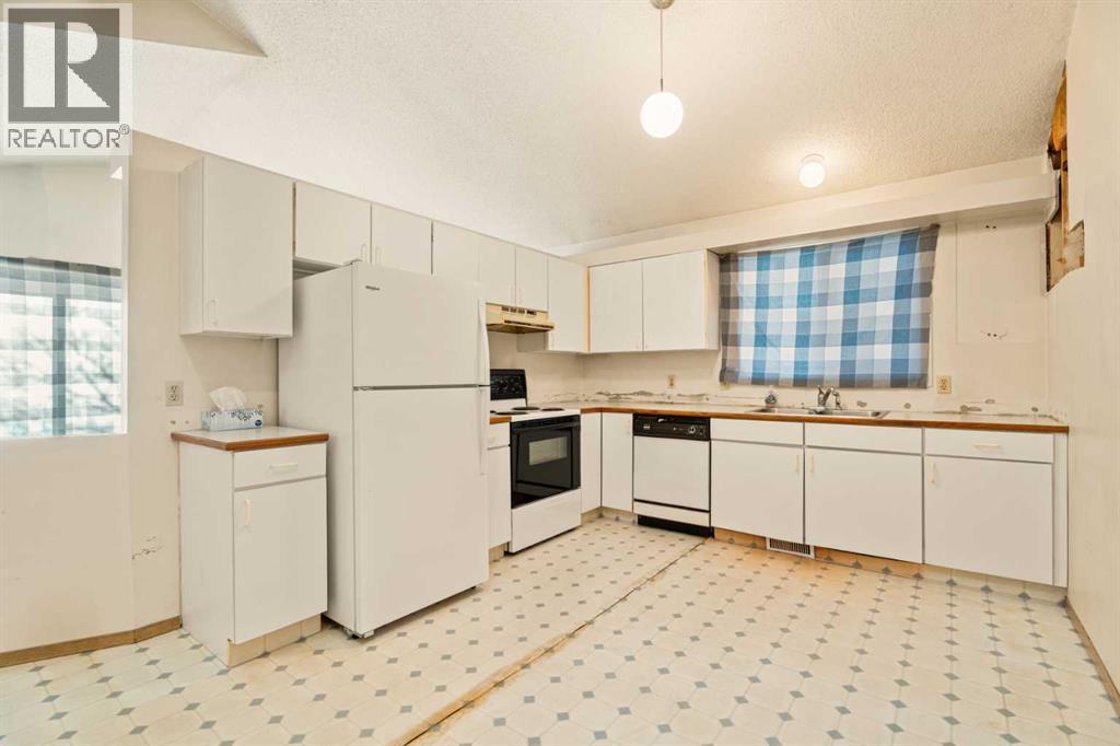 24 Martindale Boulevard Ne, Calgary, Alberta  T3J 3H3 - Photo 7 - A2271252