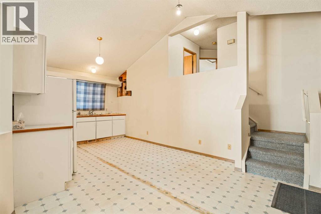 24 Martindale Boulevard Ne, Calgary, Alberta  T3J 3H3 - Photo 6 - A2271252