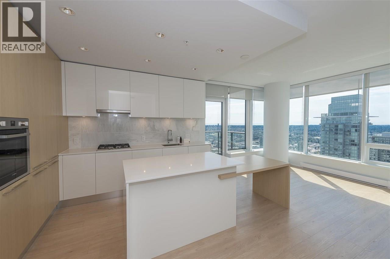 4806 1955 Alpha Way, Burnaby, British Columbia  V5C 0K9 - Photo 2 - R3069306