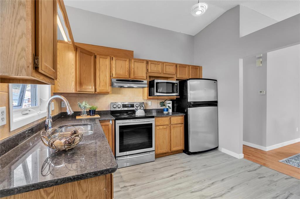 68 Torwood Crescent, Winnipeg, Manitoba  R2R 2S1 - Photo 11 - 202528934