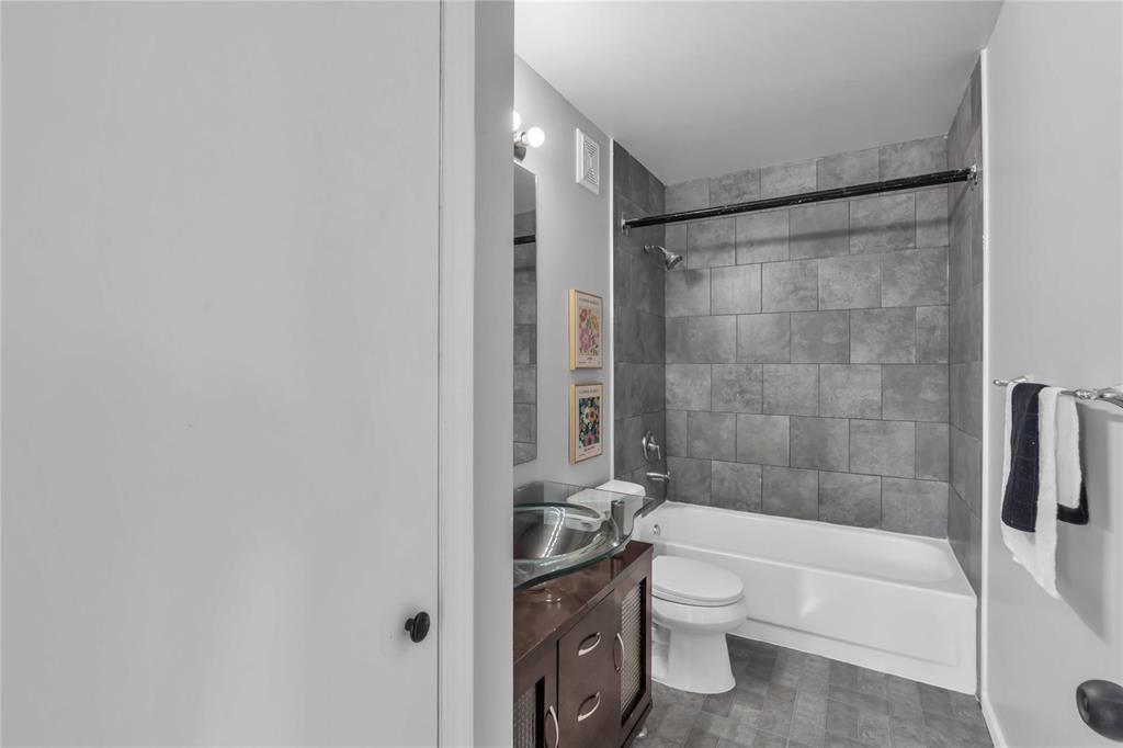 68 Torwood Crescent, Winnipeg, Manitoba  R2R 2S1 - Photo 22 - 202528934