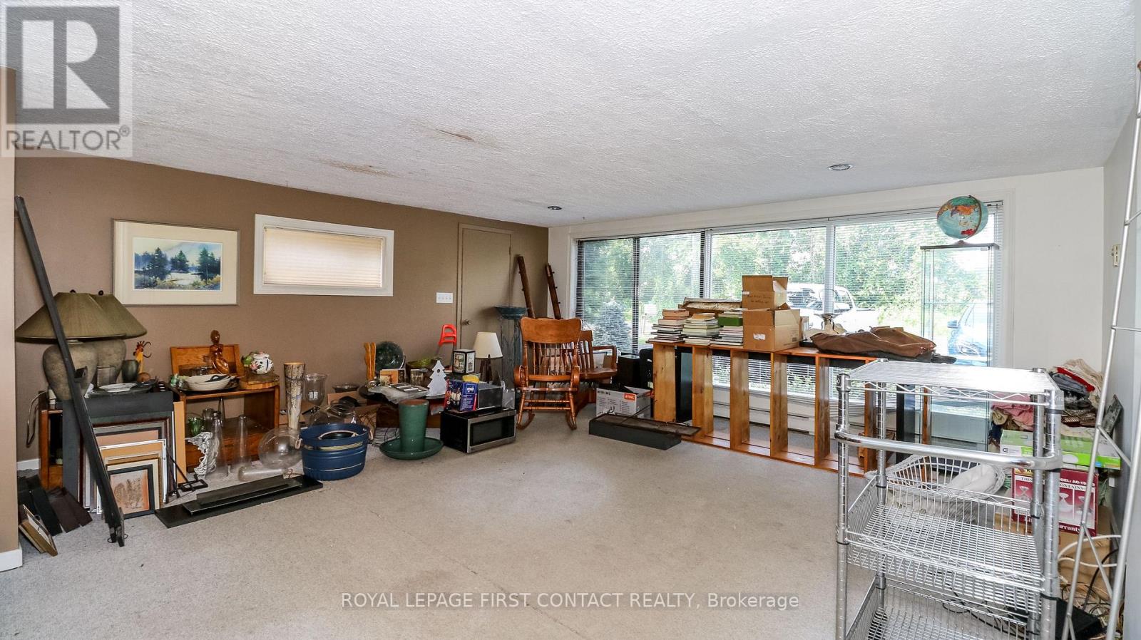 953 Ridge Road W, Oro-Medonte, Ontario  L0L 2E0 - Photo 18 - S12572616